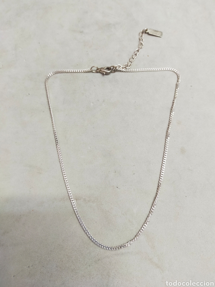 Schmuck: GARGANTILLA EN METAL PLATEADO. MARIA RIVOTTA.
