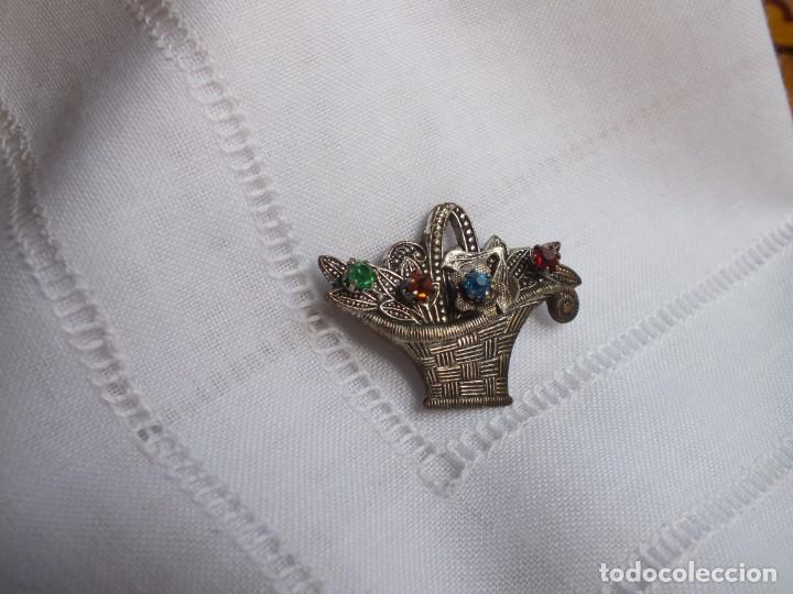 Joyeria: BROCHE VINTAGE CESTA CON PEDRER&Iacute;A - Foto 3