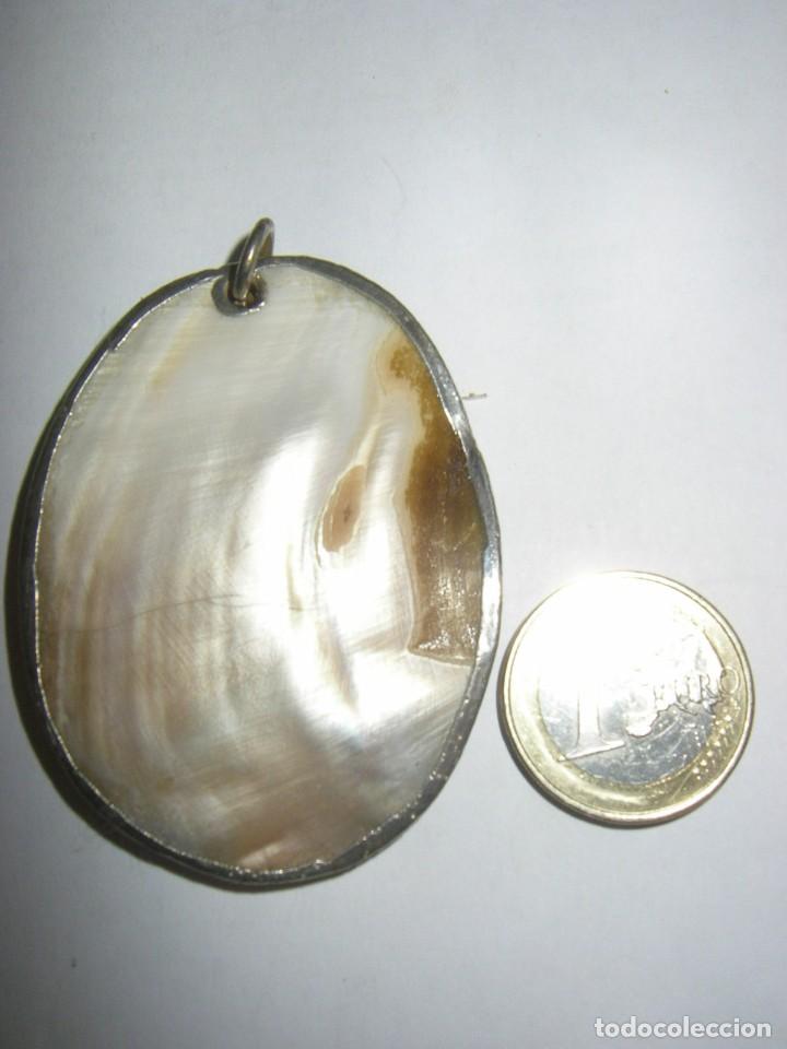 Joyeria: Medallon de madreperla. - Foto 2