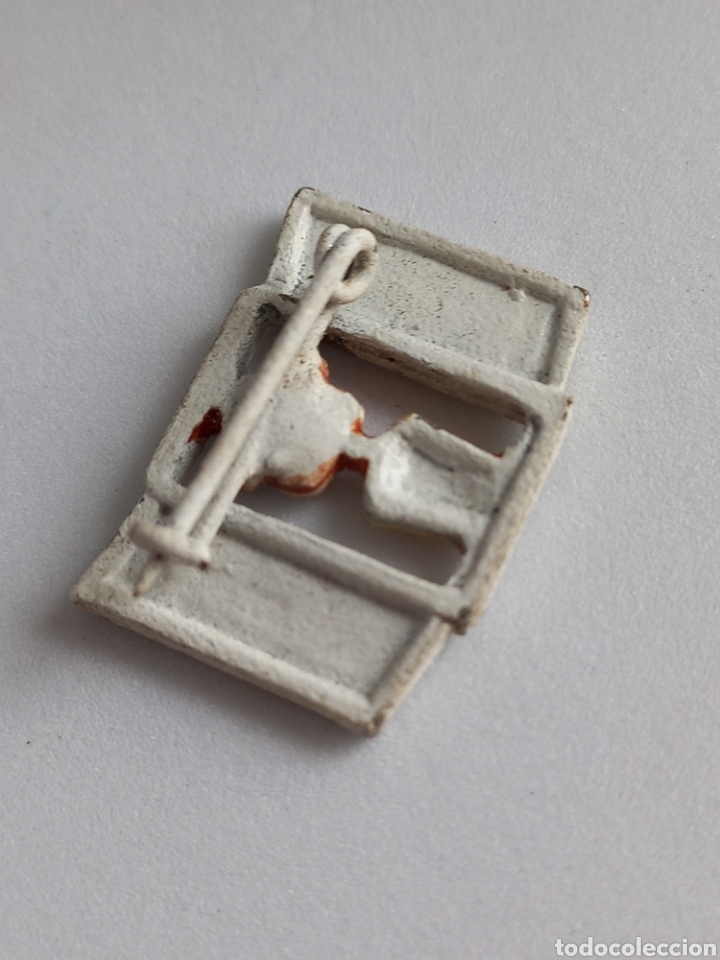 Joyeria: Broche a&ntilde;os 80, ventana con maceta - Foto 3