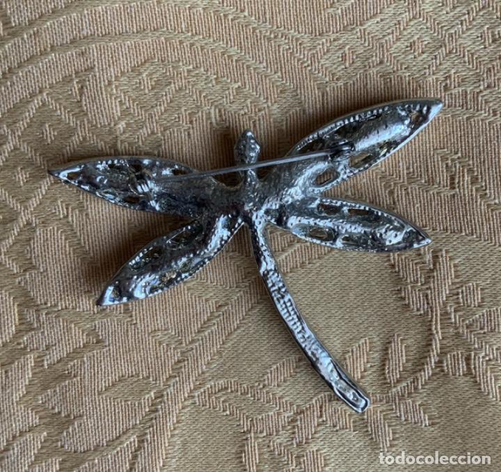 Joyeria: BROCHE METAL Y PEDRERIA VERDE, LIB&Eacute;LULA - Foto 3