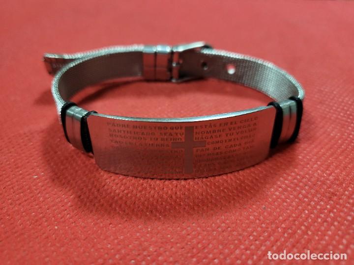 Schmuck: PULSERA DE ACERO CON INSCRICCION DEL PADRENUESTRO