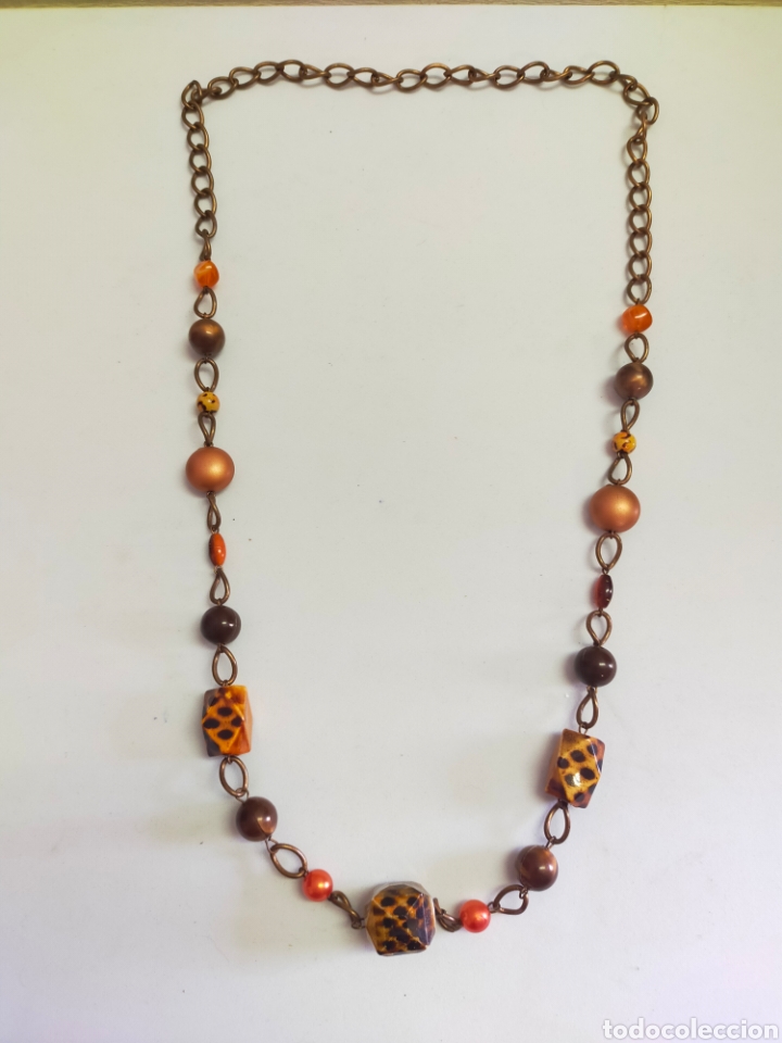 Joaillerie: COLLAR SE BISUTERIA CON CUENTAS EN COLOR TEJA/NARANJA/MARRONES. 45 CM.