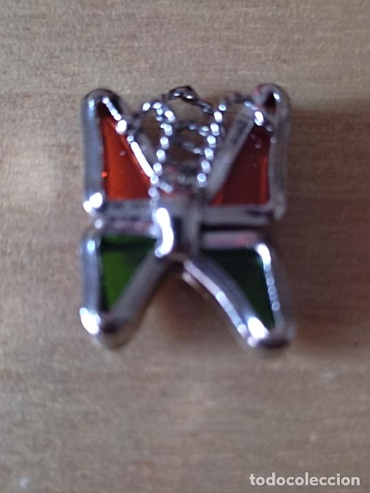 Joaillerie: MARIPOSA METAL CRISTAL NARANJA VERDE FANTASIA 2 CM APX ALTO COLGANTE RAREZA PRECIOSO DISE&Ntilde;O