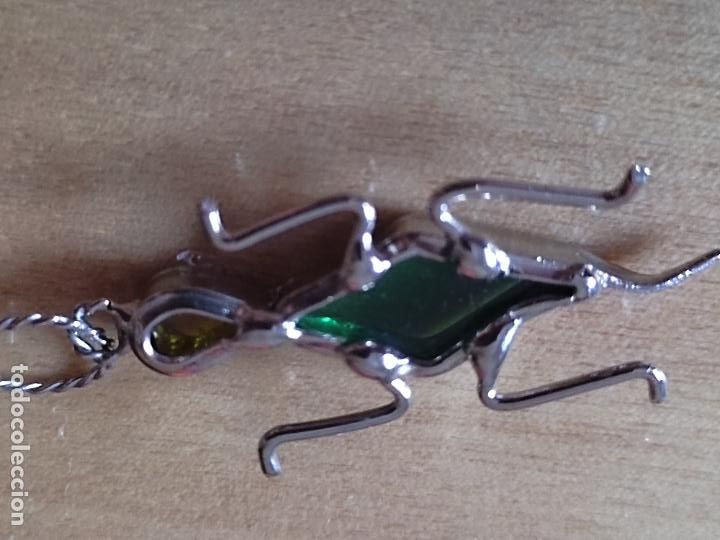 Joaillerie: INSECTO METAL CRISTAL VERDE AMARILLO FANTASIA 3,5 CM APX ALTO COLGANTE RAREZA PRECIOSO DISE&Ntilde;O