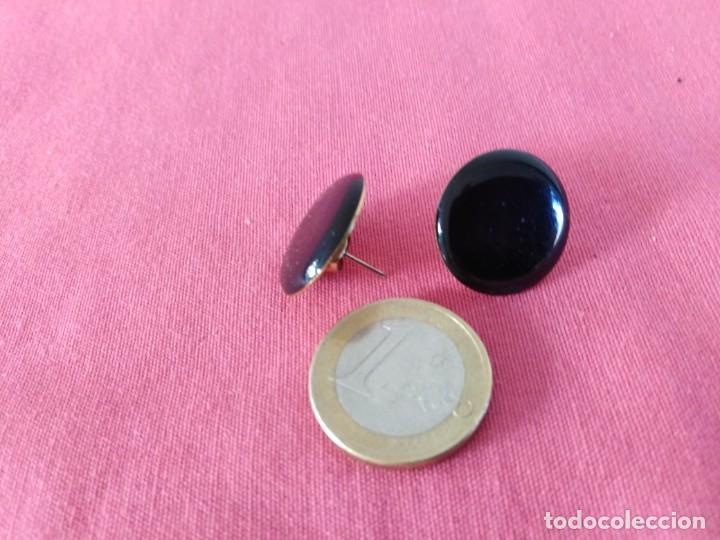 Joyeria: pendientes con forma de boton negro - Foto 1