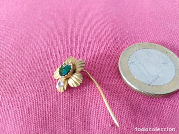 Joyeria: broche o alfiler con forma de flor - Foto 1