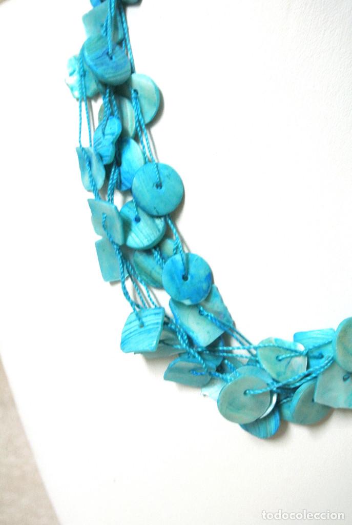 Joyeria: Collar bohemio corto color azul con n&aacute;car, A&ntilde;o 2000, Nuevo - Foto 2
