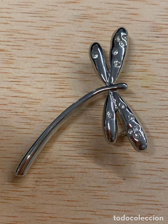 Joyeria: Preciosa aguja o broche en forma de libelula. Mide unos 5cms - Foto 1