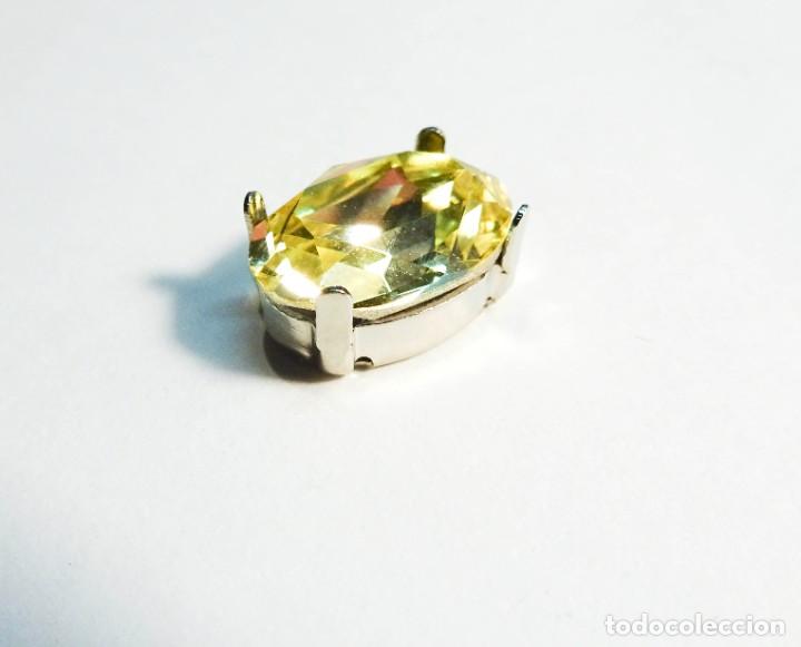 Joyeria: Gema de imitaci&oacute;n estr&aacute;s - Foto 3