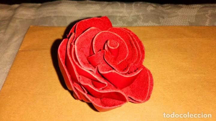 Joyeria: BROCHE CUERO ESTILO BOHO, CON MOTIVO DE ROSA - Foto 4