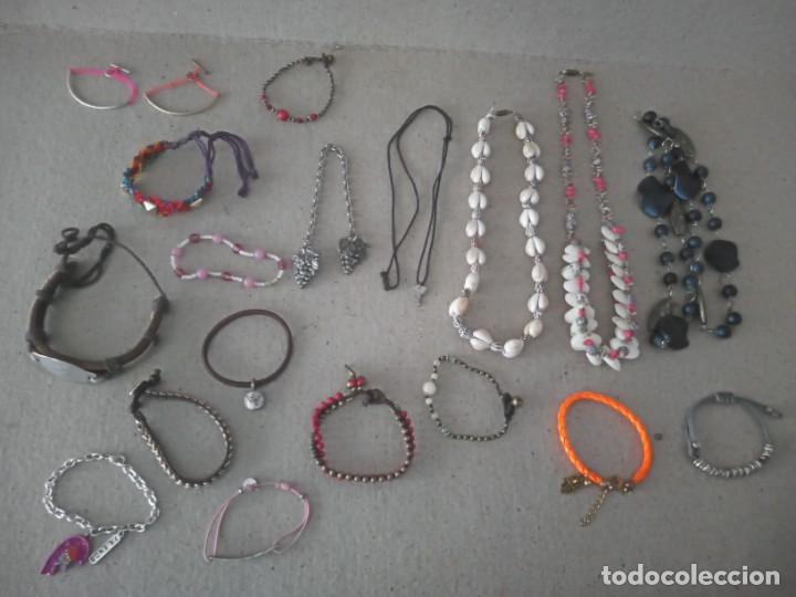Schmuck: LOTE DE 5 COLLARES. Y. 14 PULSERAS BISUTERIA