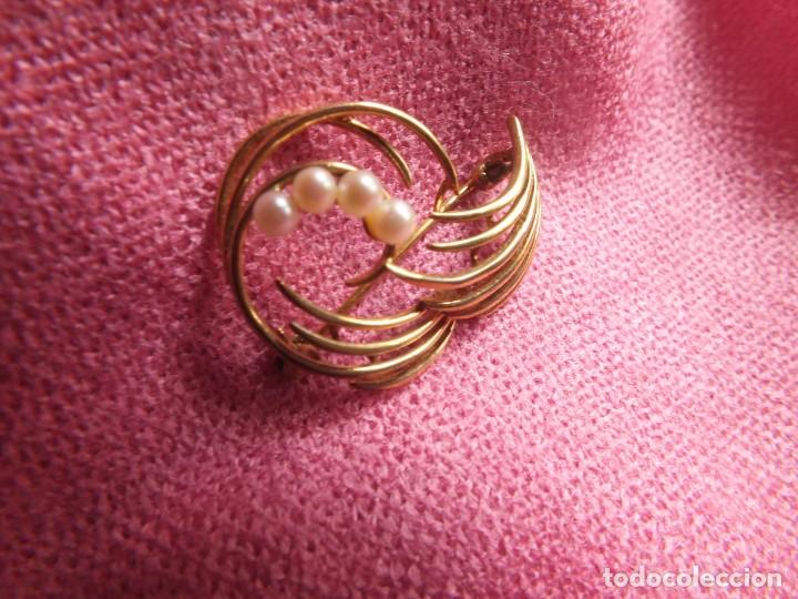 Joyeria: ANTIGUO BROCHE CHAPADO EN ORO CON PERLITAS