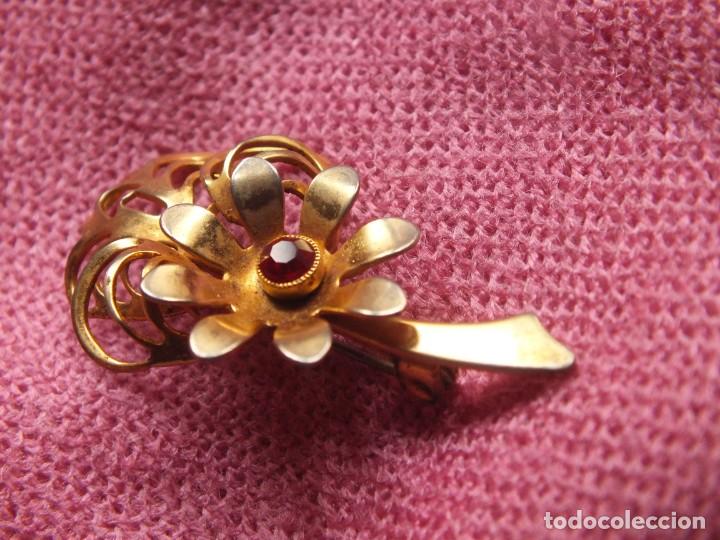 Joyeria: BROCHE DE AGUJA CHAPADO VINTAGE