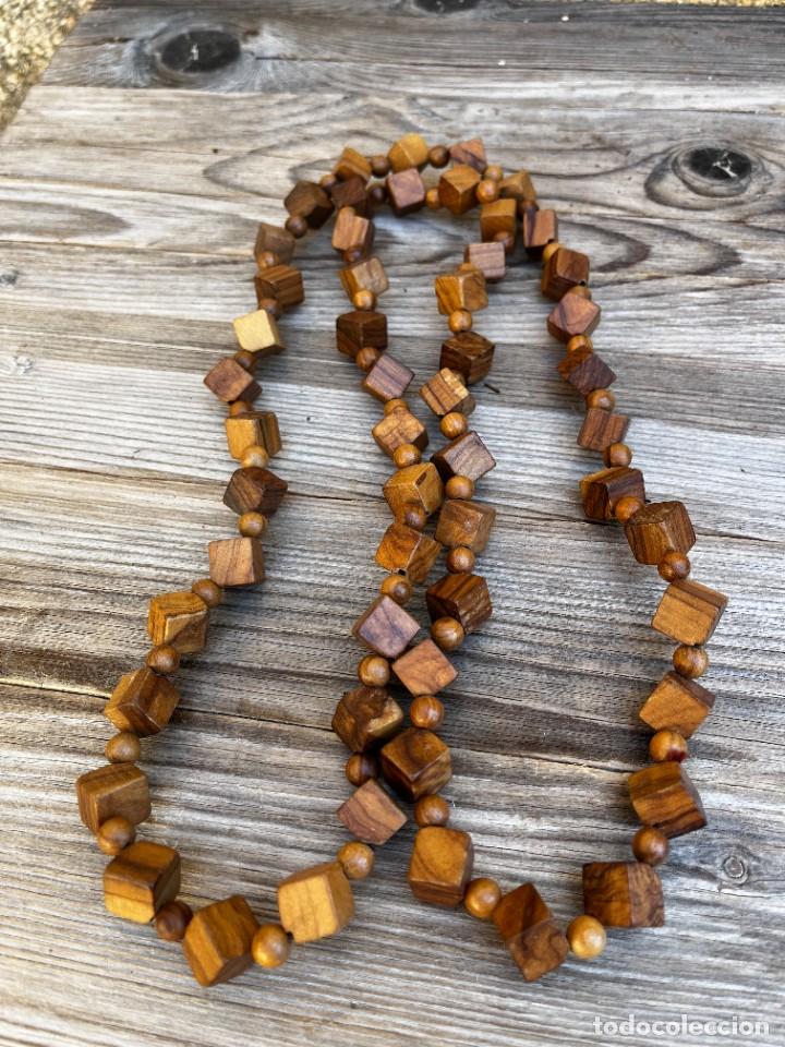 Joyeria: Collar con cuentas de madera de forma cuadrada. Vintage. - Foto 1