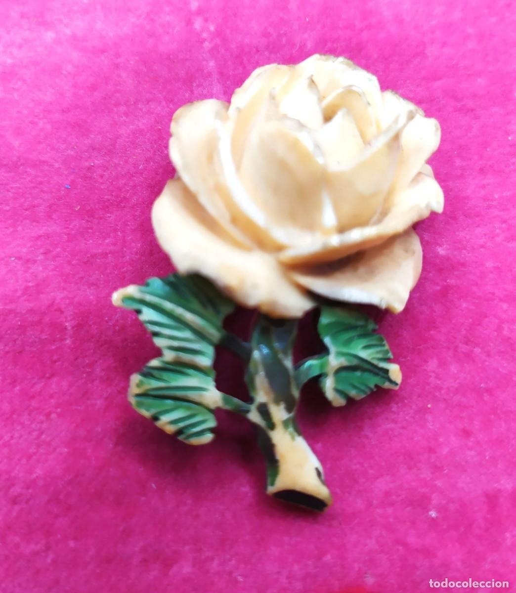 Joyeria: BROCHE DE BAQUELITA EN FORMA DE ROSA - Foto 1