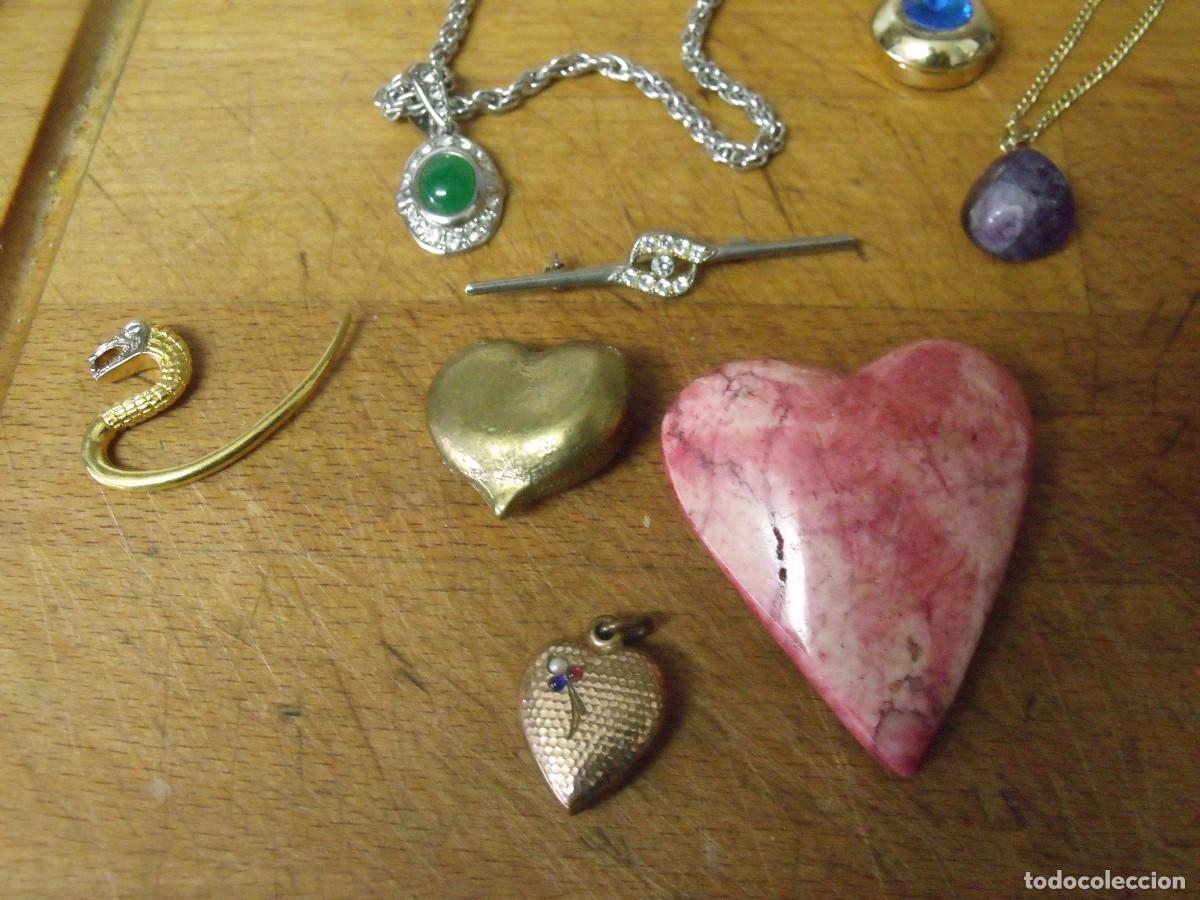Joyeria: LOTE DE COLGANTES -COLLARES VINTAGE - Foto 2