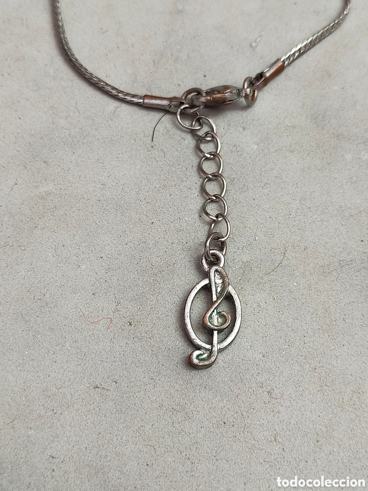 Joyeria: PULSERA CON CLAVE DE SOL EN METAL - Foto 2
