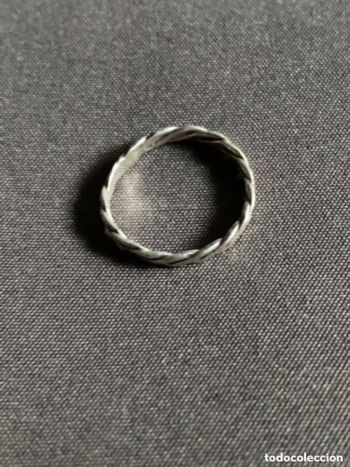 Joyeria: BONITO ANILLO PLATA 925