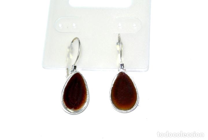 Joyeria: Pendientes color plata y marr&oacute;n, A&ntilde;o 2000, Nuevos - Foto 1