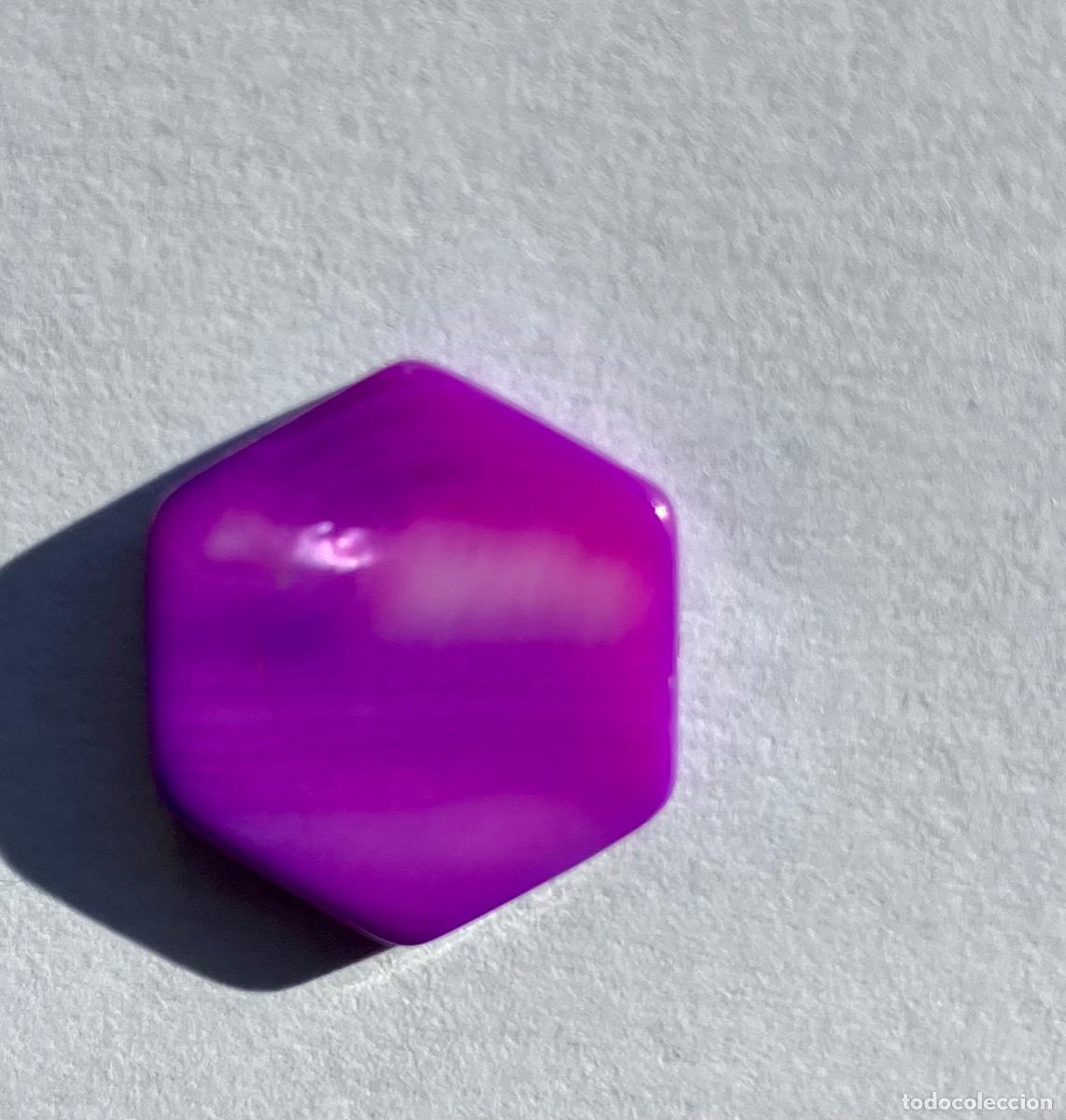 Gioielleria: Lote 12 hexagonos madreperla p&uacute;rpura con agujero. Abalorio. Bisuteria.