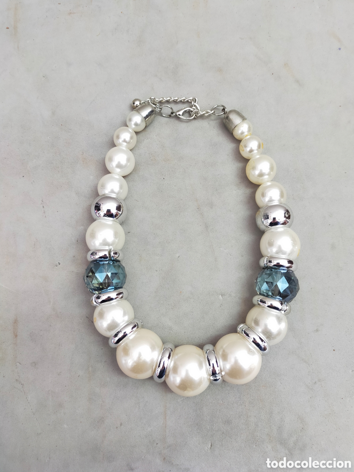 Joalharia: COLLAR DE BISUTERIA SIMIL PERLAS Y CUENTAS AZULES.
