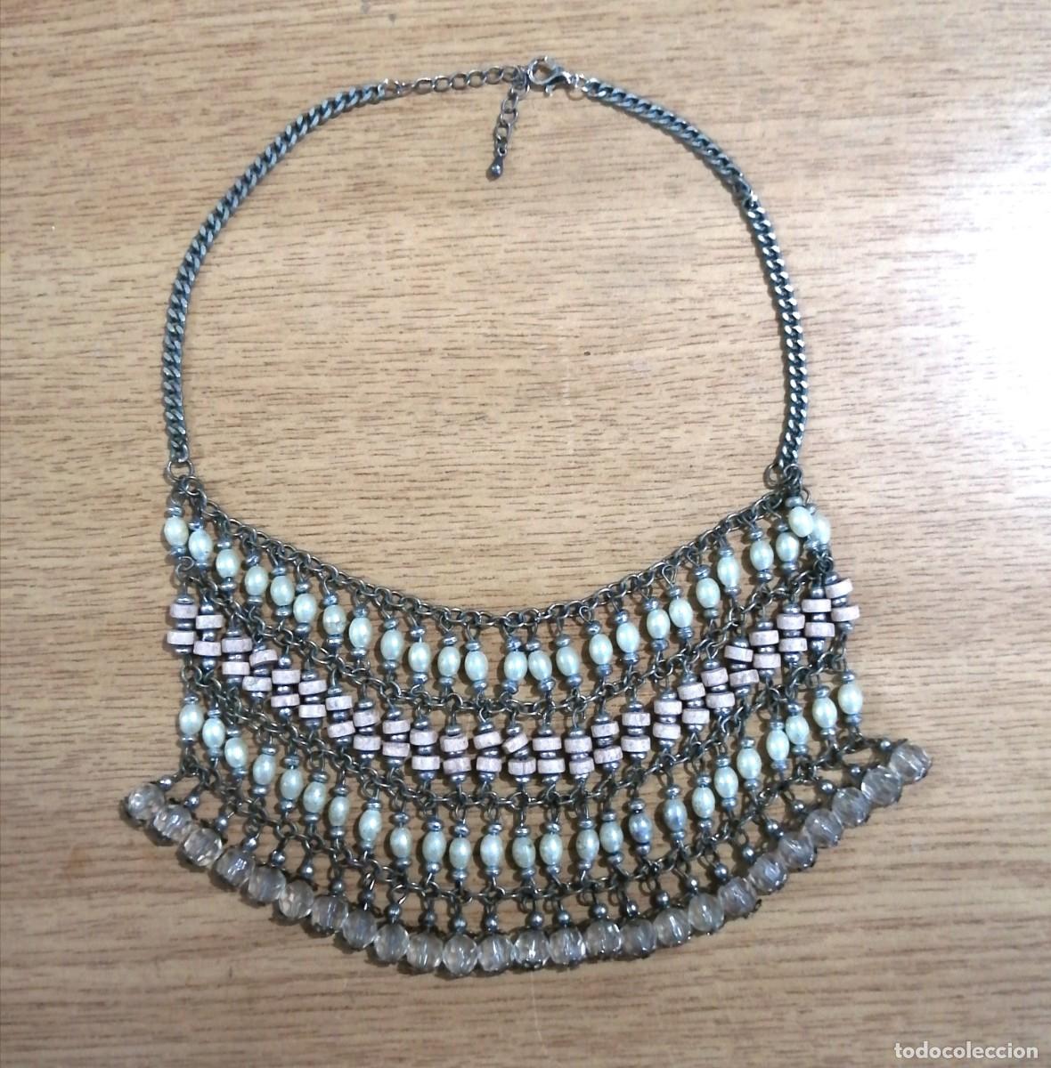 Joyeria: BONITO COLLAR CORTO, CON ABALORIOS COLGANTES. - Foto 2