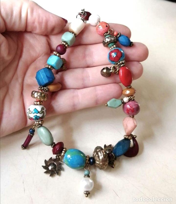 Joyeria: COLLAR CON CUENTAS DE VARIOS COLORES. - Foto 1