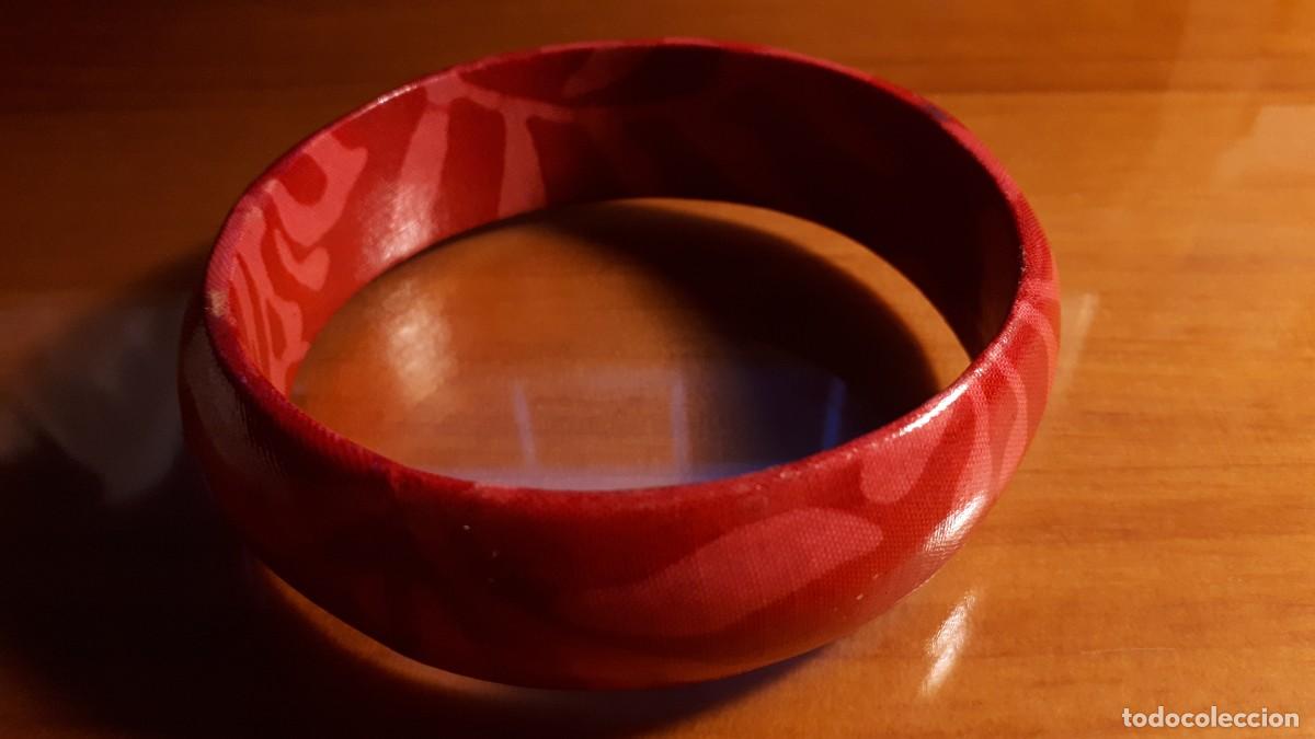 Joyeria: PULSERA DE MADERA R&Iacute;GIDA EN TONOS ROSA - VINTAGE. - Foto 1