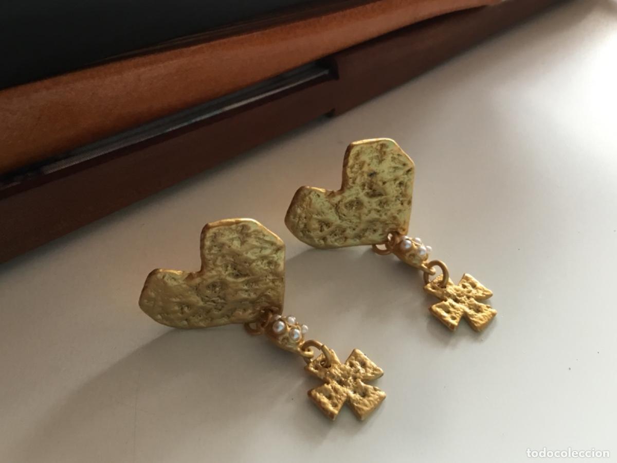 Joyeria: PENDIENTES CLIP. Coraz&oacute;n con Perlas y cruces. Cierre de clip - Foto 2