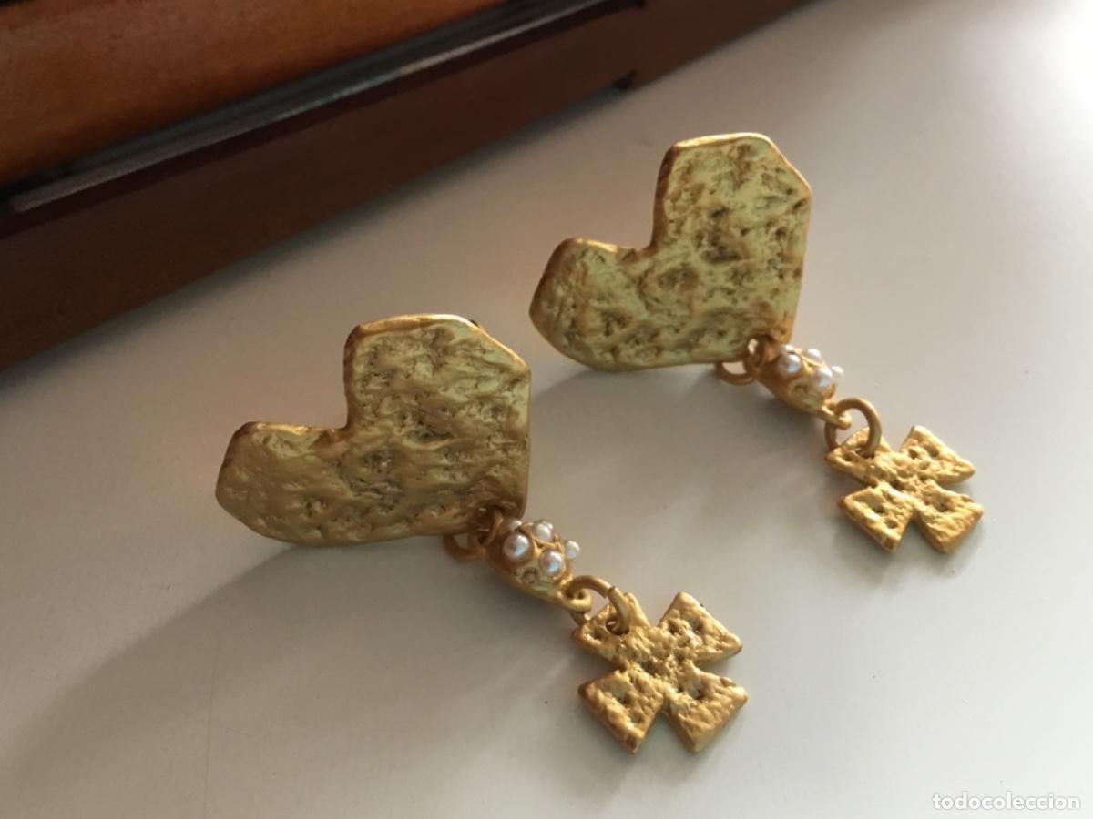 Joyeria: PENDIENTES CLIP. Coraz&oacute;n con Perlas y cruces. Cierre de clip - Foto 3