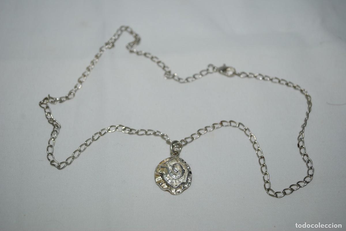 Joyeria: CADENA Y COLGANTE DE BISUTERIA FINA .