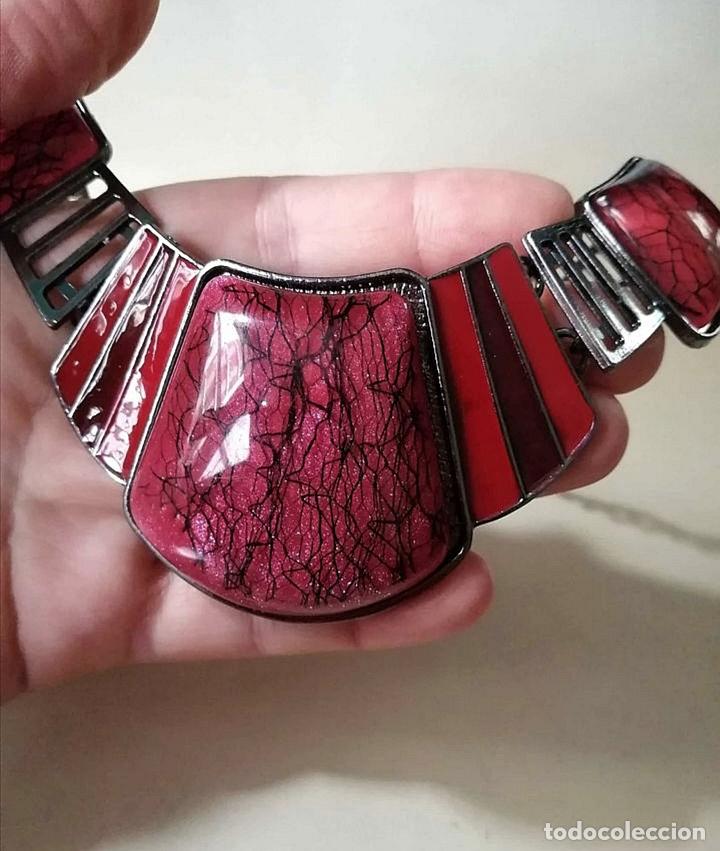 Joyeria: COLLAR CORTO, MET&Aacute;LICO Y ESMALTE ROJO. - Foto 5