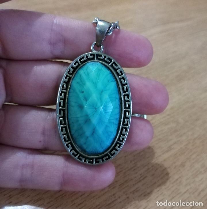 Joyeria: COLLAR, COLGANTE PLATEADO SIMIL TURQUESA CON CADENA. - Foto 2