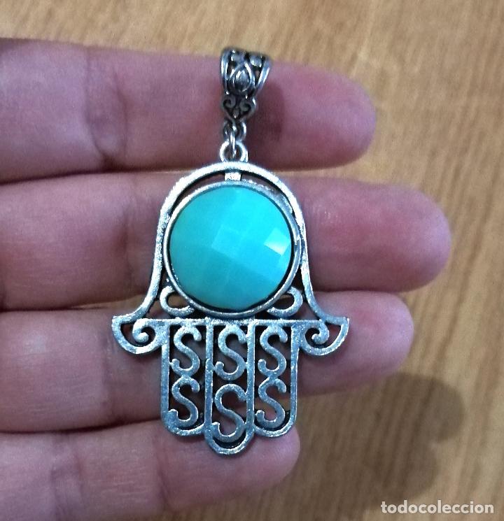 Joyeria: COLGANTE PLATEADO, MANO DE F&Aacute;TIMA, CON SIMIL TURQUESA. - Foto 3