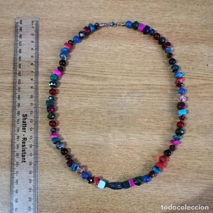 Joyeria: COLLAR CON GEMAS Y BRILLANTES CRISTALES. - Foto 2
