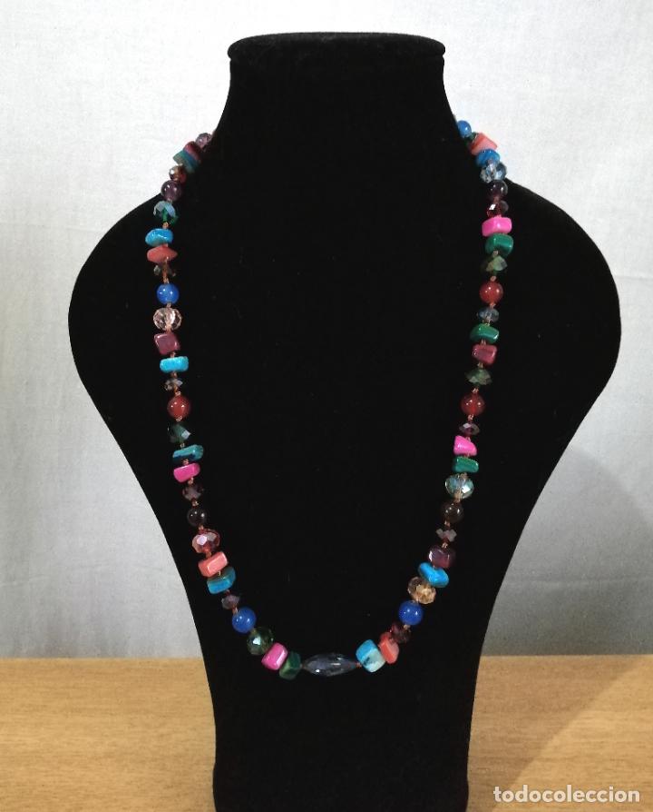 Joyeria: COLLAR CON GEMAS Y BRILLANTES CRISTALES. - Foto 4