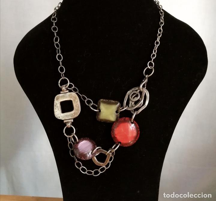 Joyeria: COLLAR MET&Aacute;LICO, PLATEADO con ABALORIOS. - Foto 2