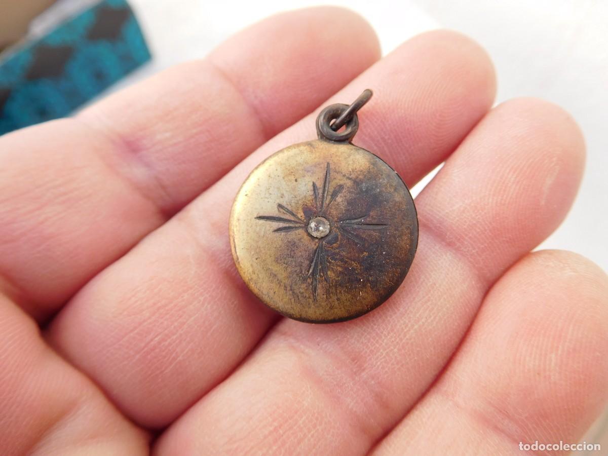 Gioielleria: Colgante antiguo con piedra o cristal