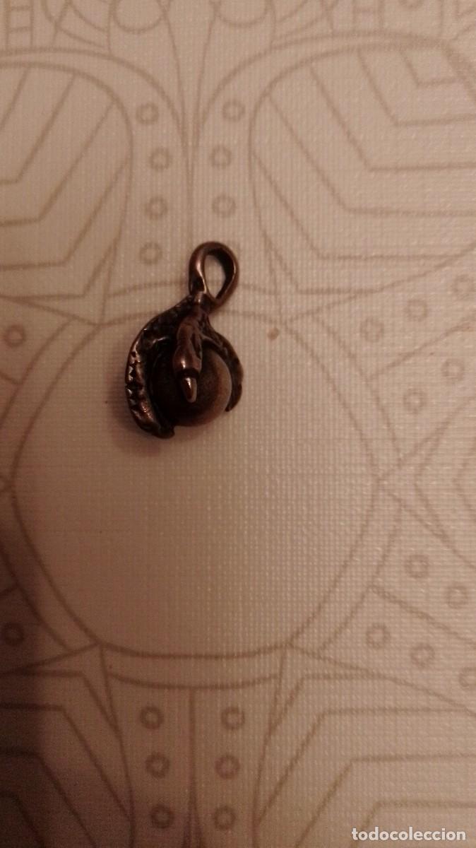 Joaillerie: Colgante Garra de Aguila