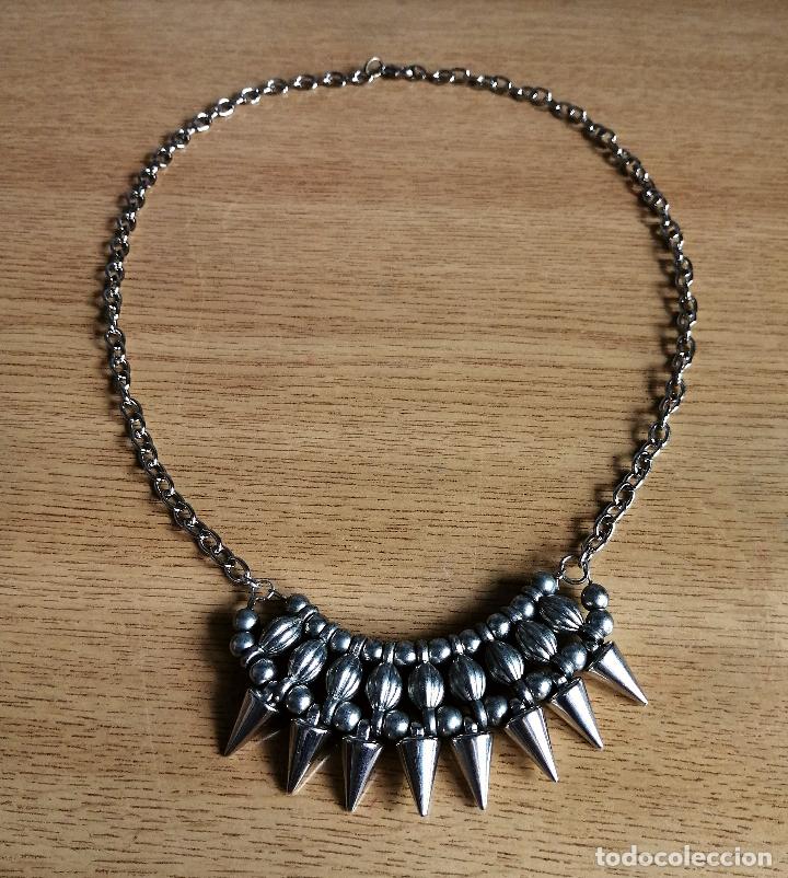 Joyeria: COLLAR MET&Aacute;LICO, CADENA CON PINCHOS PLATEADO - Foto 2