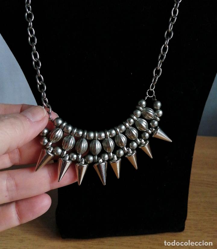 Joyeria: COLLAR MET&Aacute;LICO, CADENA CON PINCHOS PLATEADO - Foto 3