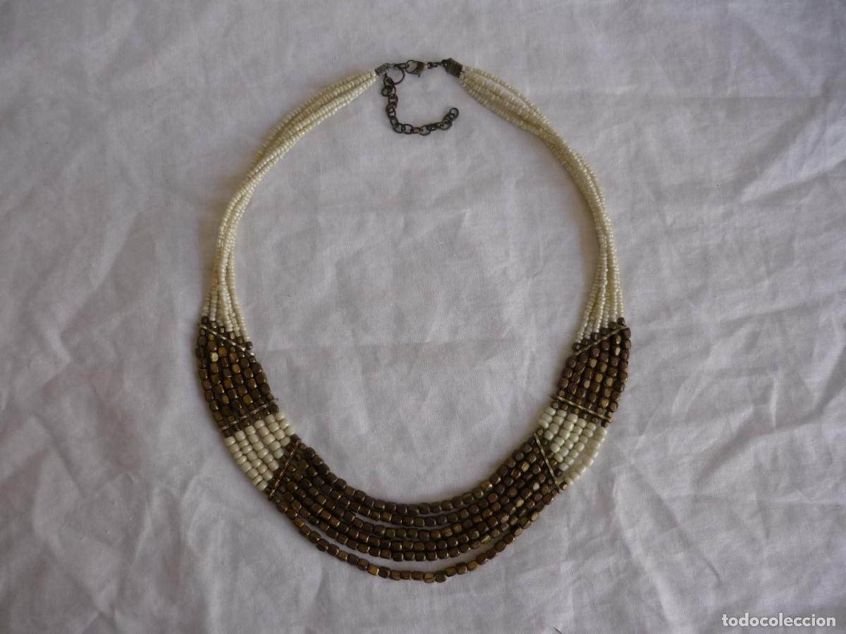 Joyeria: Collar &eacute;tnico de cuentas de vidrio y lat&oacute;n - Foto 2