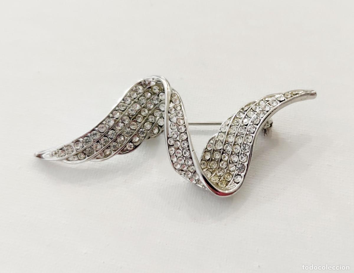 Joyeria: BROCHE DE CINTA ALADA CON CRISTALES. - Foto 1