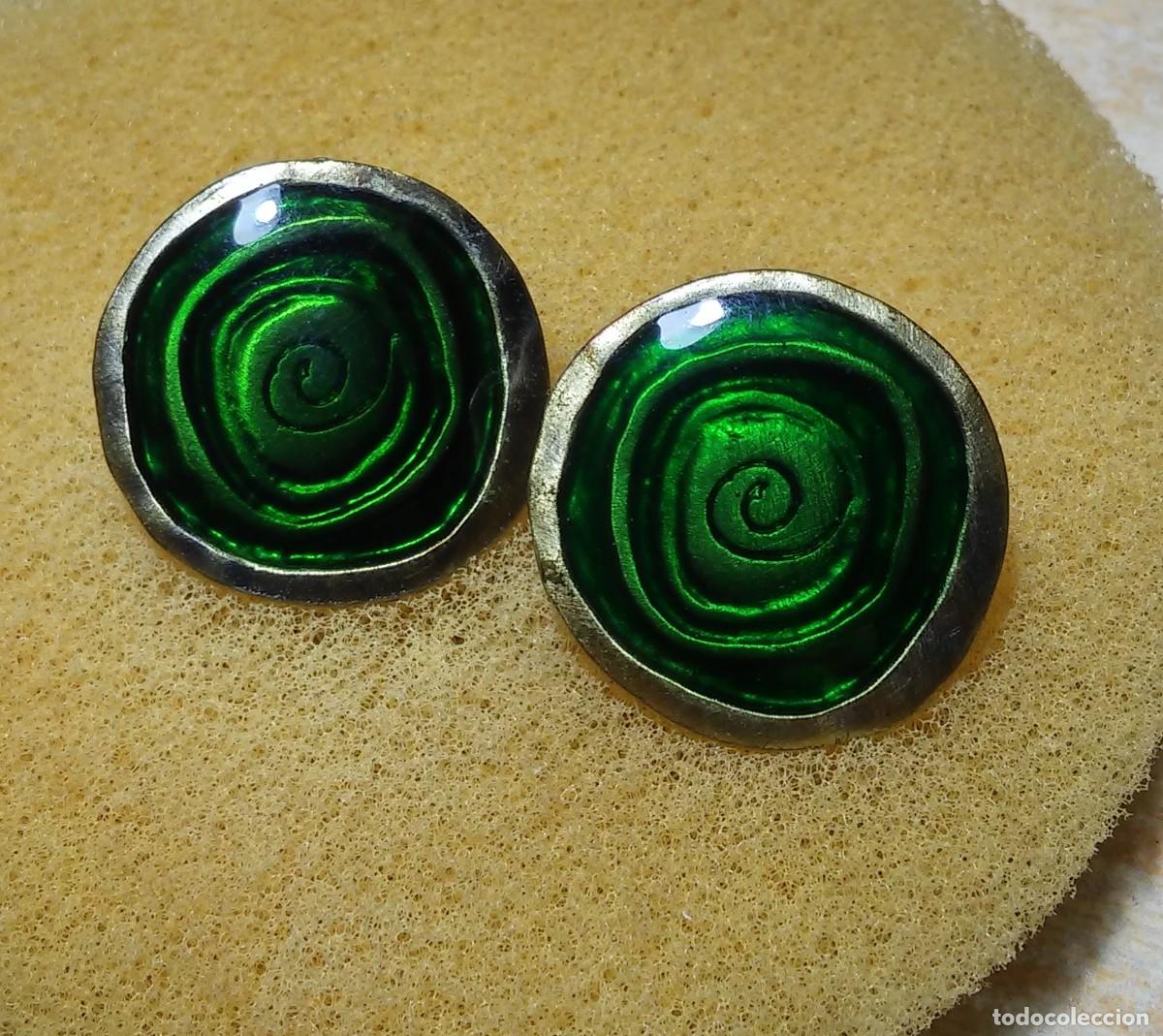 Gioielleria: Elegantes pendientes metal esmaltado VERDE