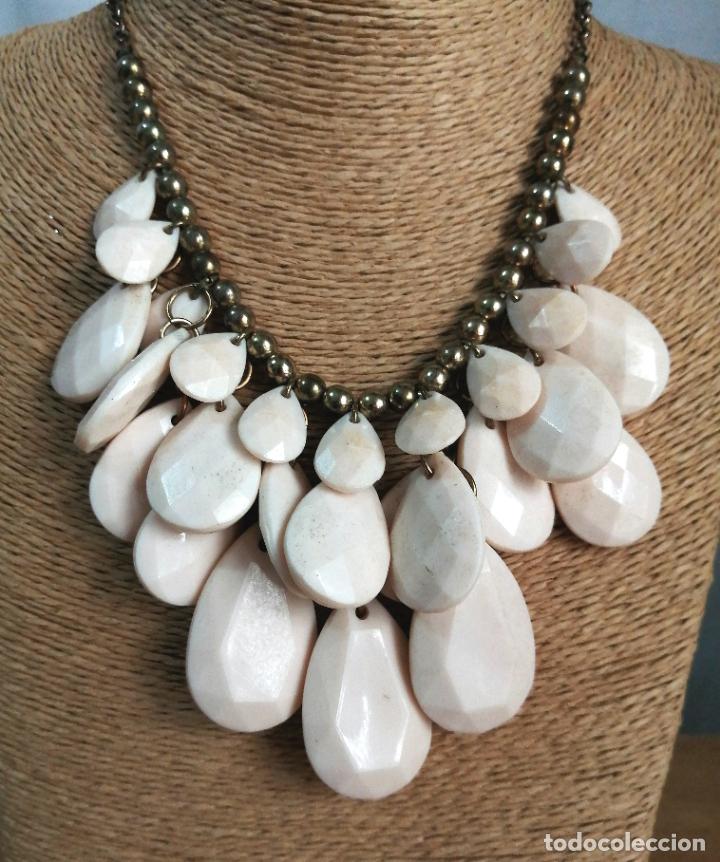 Joyeria: BONITO COLLAR CON COLGANTES. - Foto 2