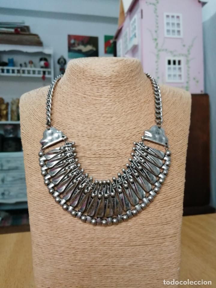 Joyeria: COLLAR CORTO PLATEADO, MET&Aacute;LICO. - Foto 6