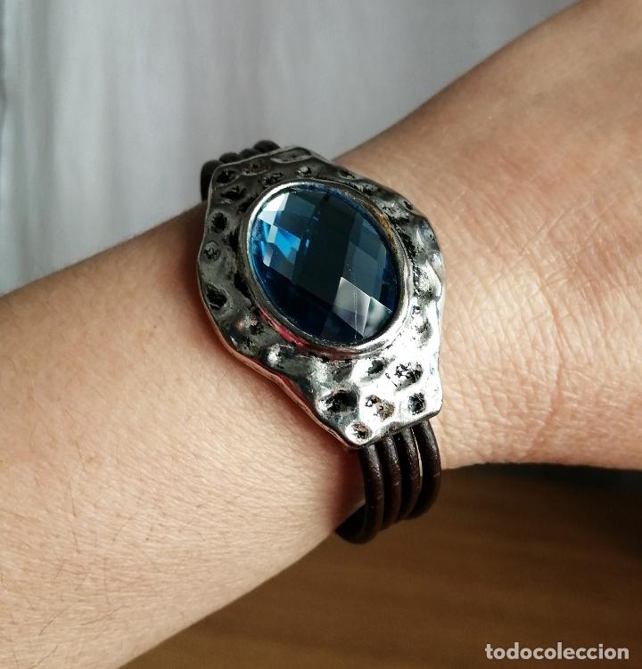 Joyeria: PULSERA PLATEADA, CON CRISTAL AZUL. - Foto 1