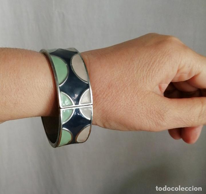 Joyeria: PULSERA, PLATEADA MET&Aacute;LICA CON ESMALTES. - Foto 6