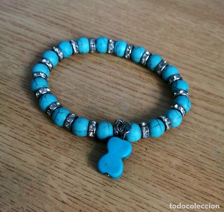 Joyeria: PULSERA TURQUESAS AZULES, CON COLGANTE. EL&Aacute;STICA. - Foto 1